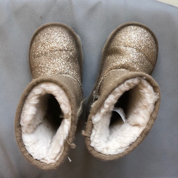 Glitter Ugg boots size 7 - Picture 6 of 9